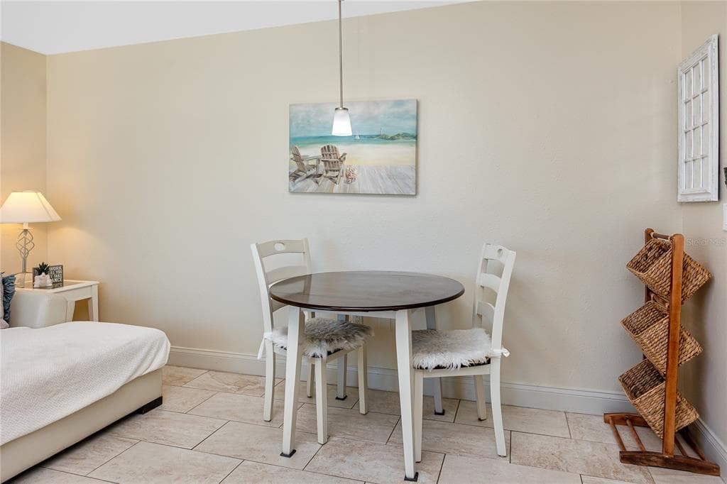 159 MEDALLION BOULEVARD F photo 15