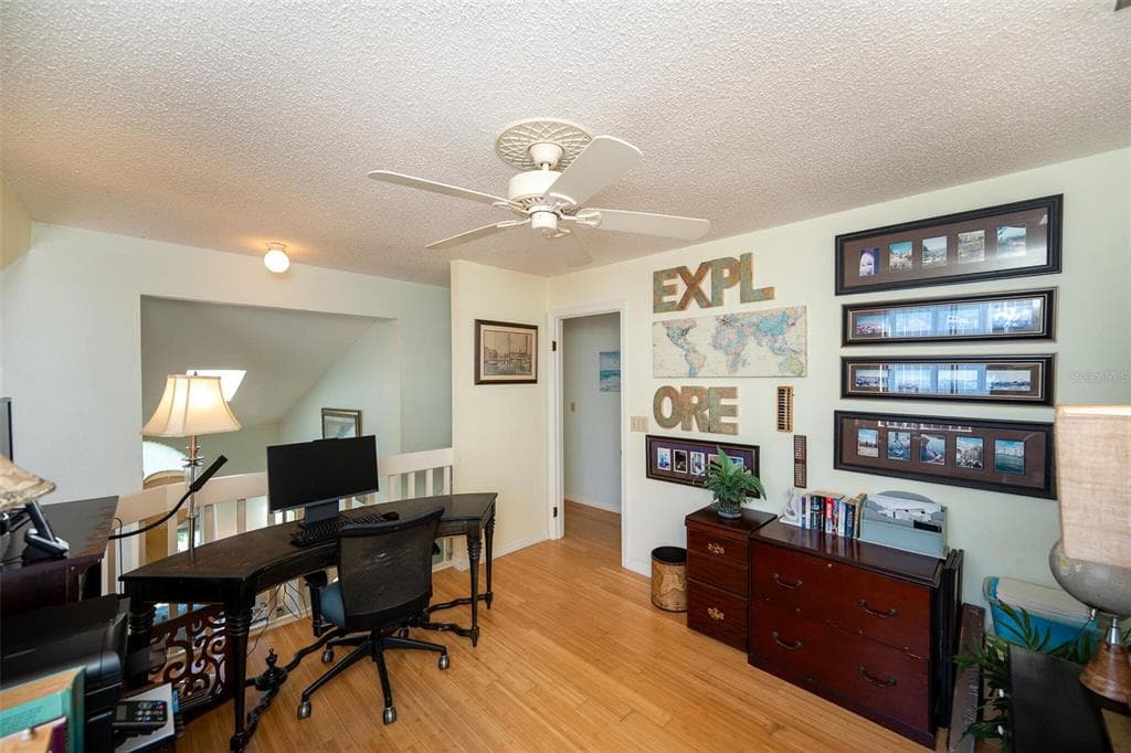 1757 WINDSONG CIRCLE photo 23