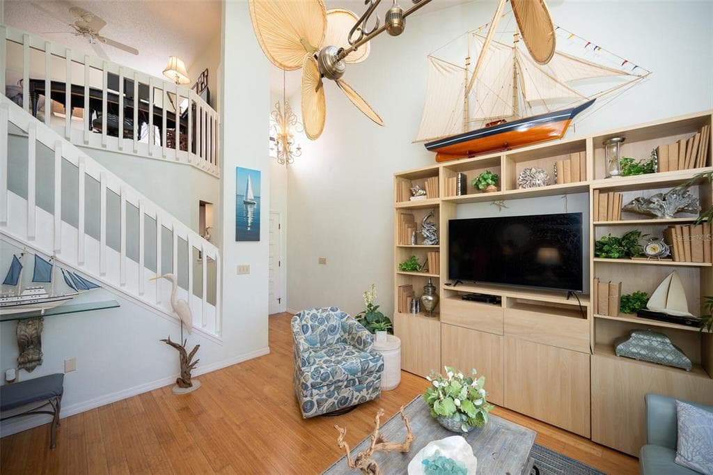1757 WINDSONG CIRCLE photo 3