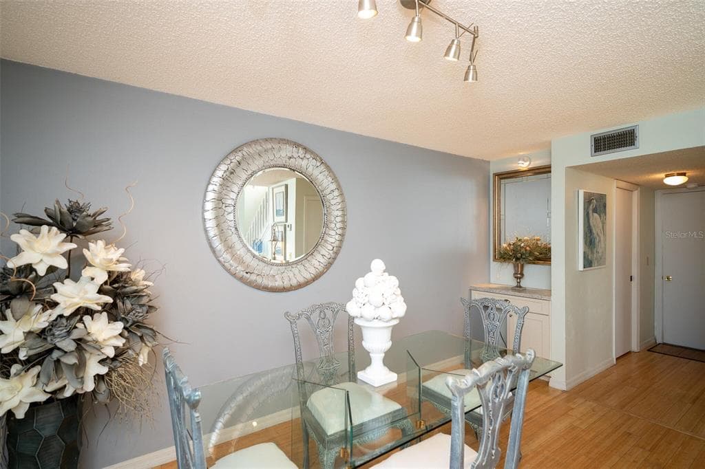 1757 WINDSONG CIRCLE photo 21