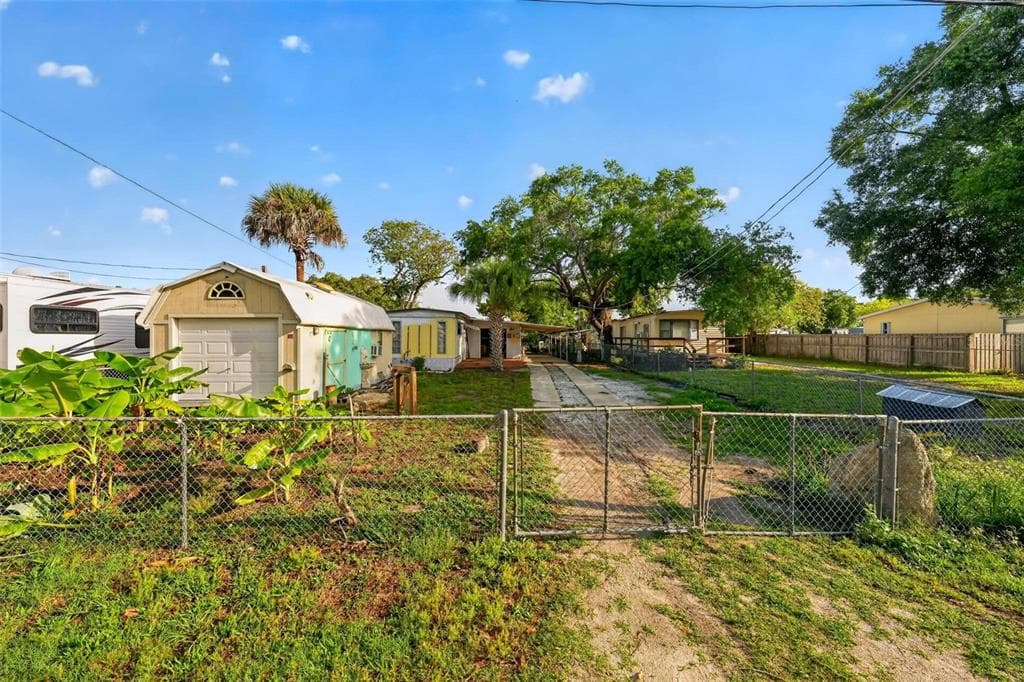 138 INDIAN CREEK ROAD photo 24