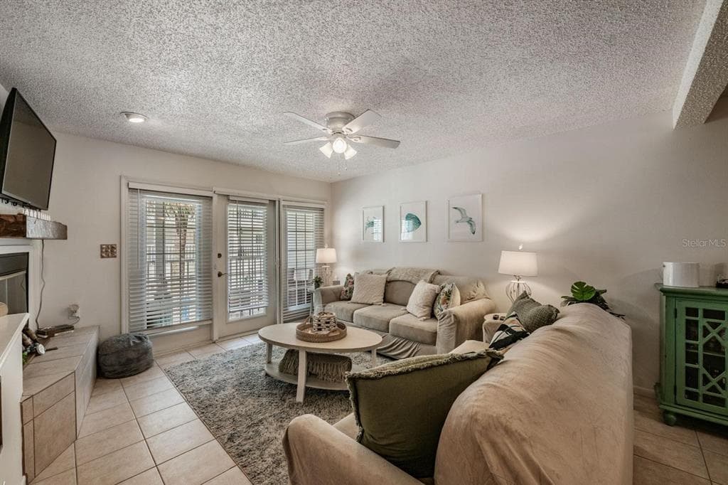 17960 GULF BOULEVARD 121 photo 8