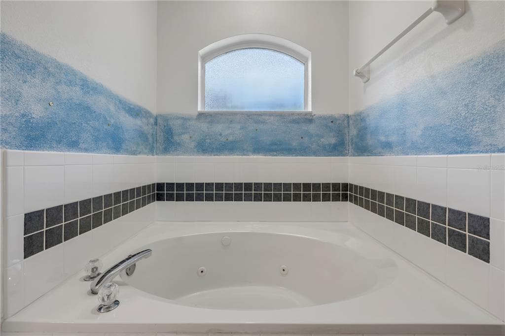 192 AZALEA ROAD photo 25