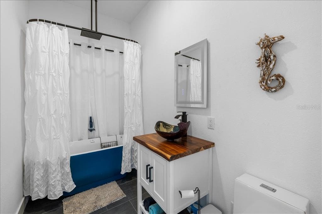 3185 ROSE ARBOR DRIVE photo 18