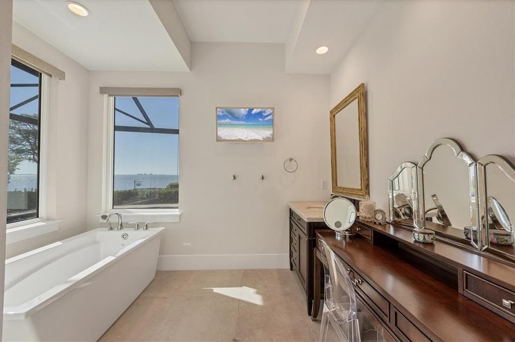 7927 LONGBAY BOULEVARD photo 23