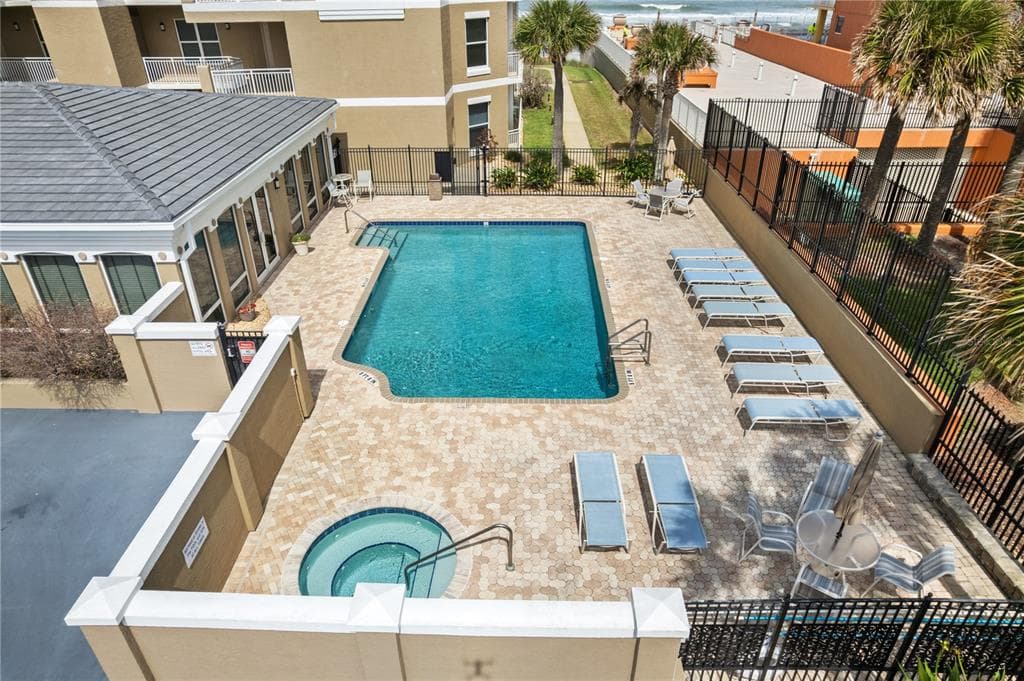 2855 S ATLANTIC AVENUE 201 photo 1