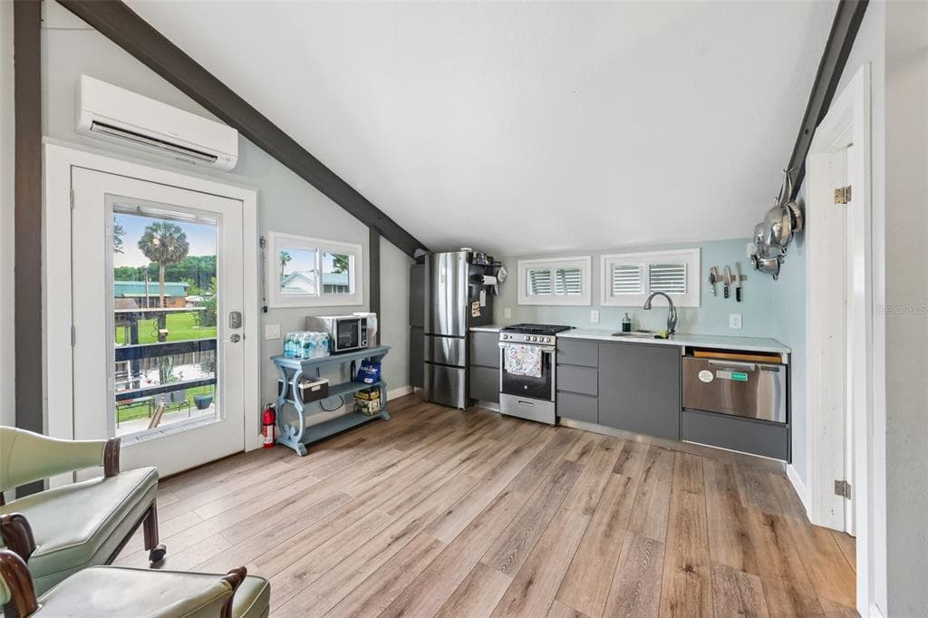 24521 SNAIL ROAD photo 7