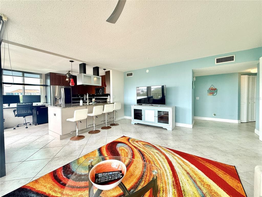 6219 PALMA DEL MAR BOULEVARD S 504 photo 5