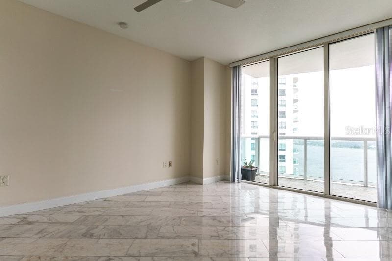 231 RIVERSIDE DRIVE 1504-1 photo 24