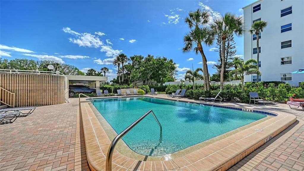 4325 GULF OF MEXICO DRIVE 103 photo 23