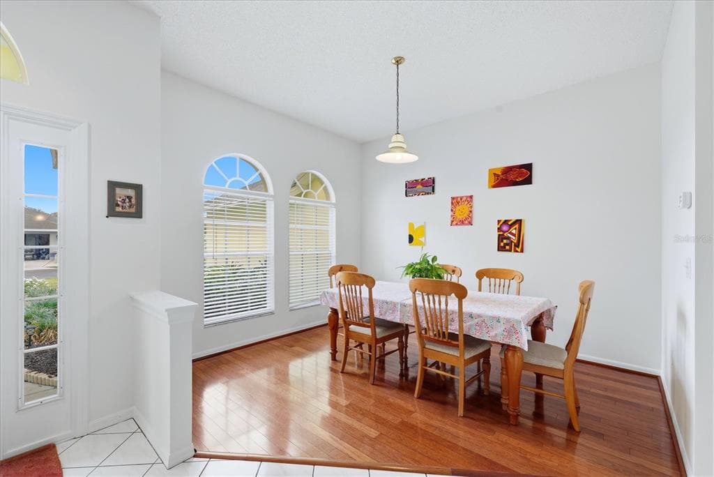 3510 CRYSTAL LAKES COURT photo 5