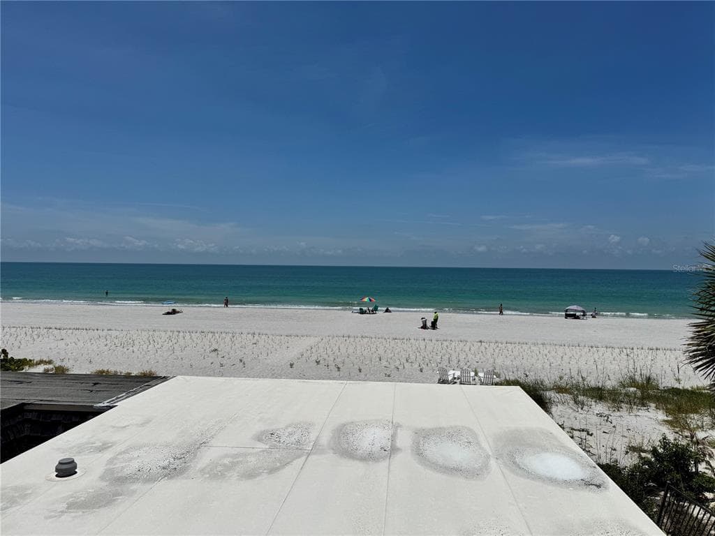 18838 GULF BOULEVARD 202 photo 6