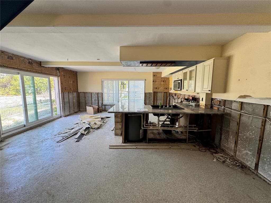 18838 GULF BOULEVARD 202 photo 12