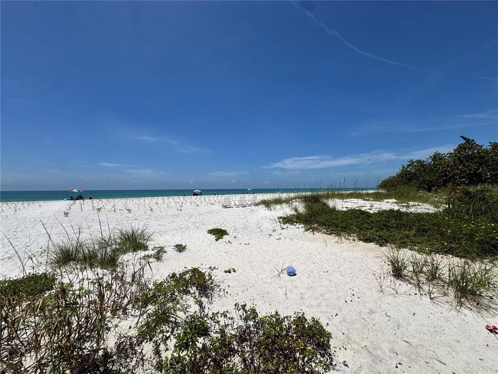 18838 GULF BOULEVARD 202 photo 7