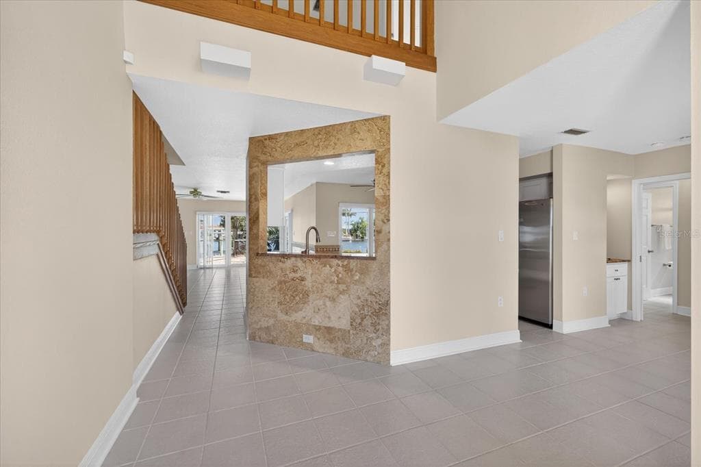 3640 HARBORVIEW COURT photo 9