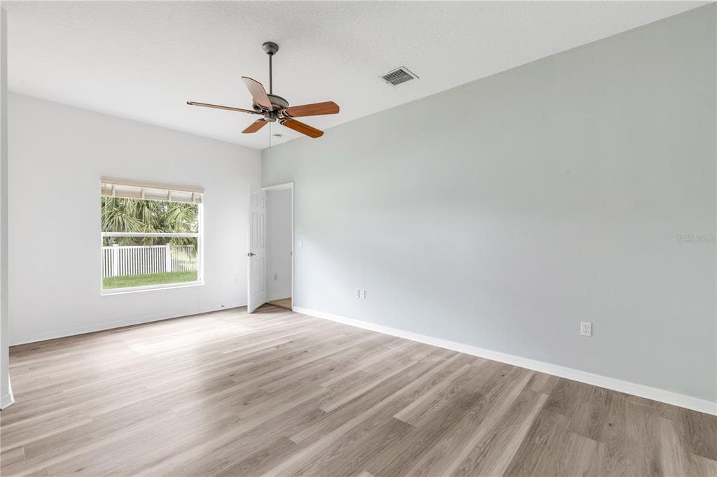 339 MARINERS GATE DRIVE photo 22