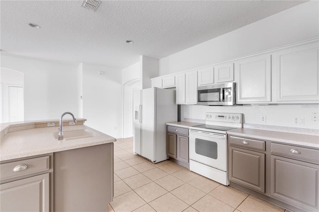 339 MARINERS GATE DRIVE photo 14