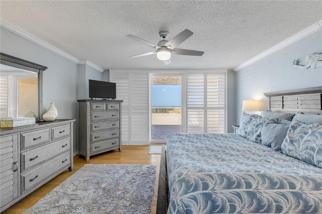 257 MINORCA BEACH WAY 103 photo 23