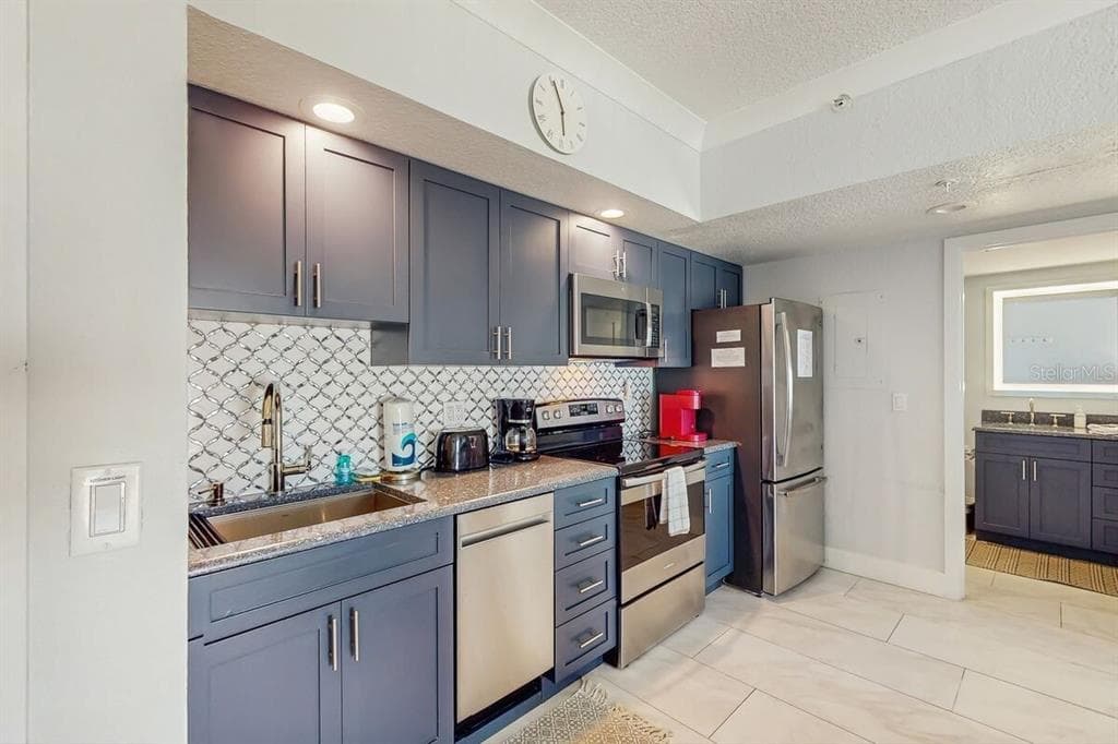 611 S ATLANTIC AVENUE 4512 photo 20