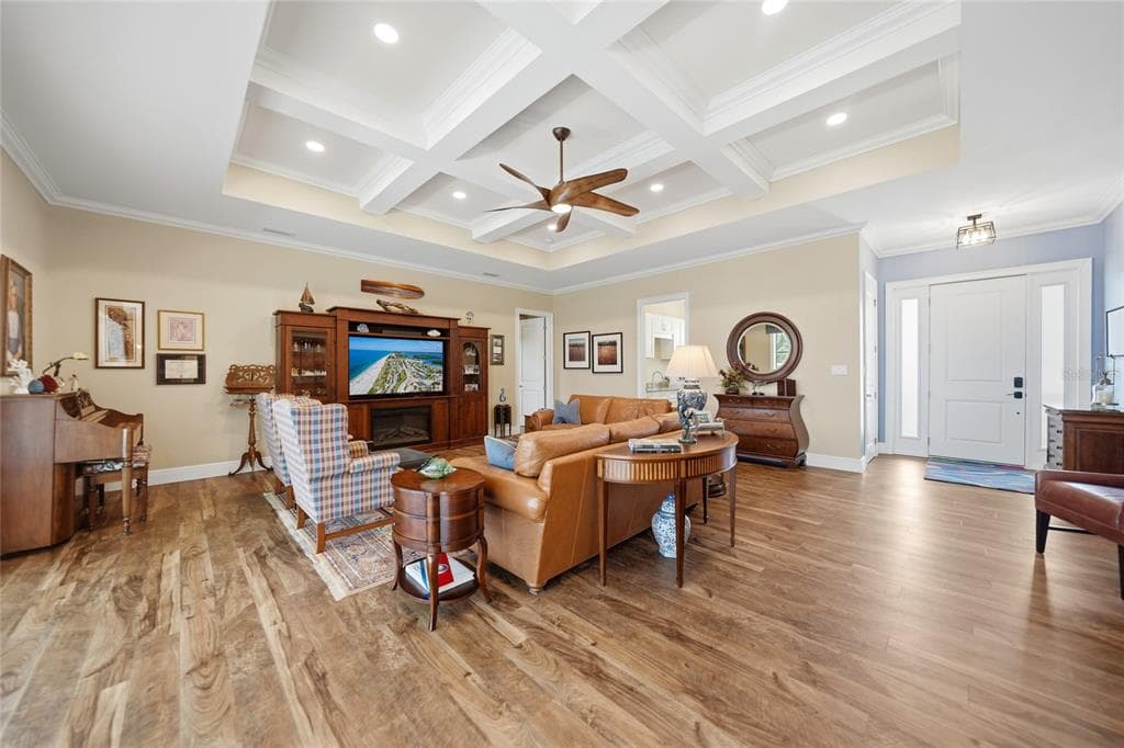 9240 PINE COVE DRIVE photo 14