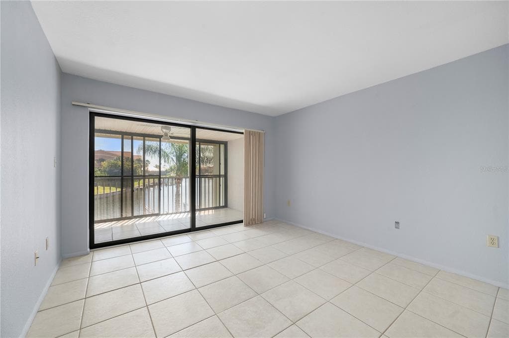 1400 MINEO DRIVE 12T photo 25