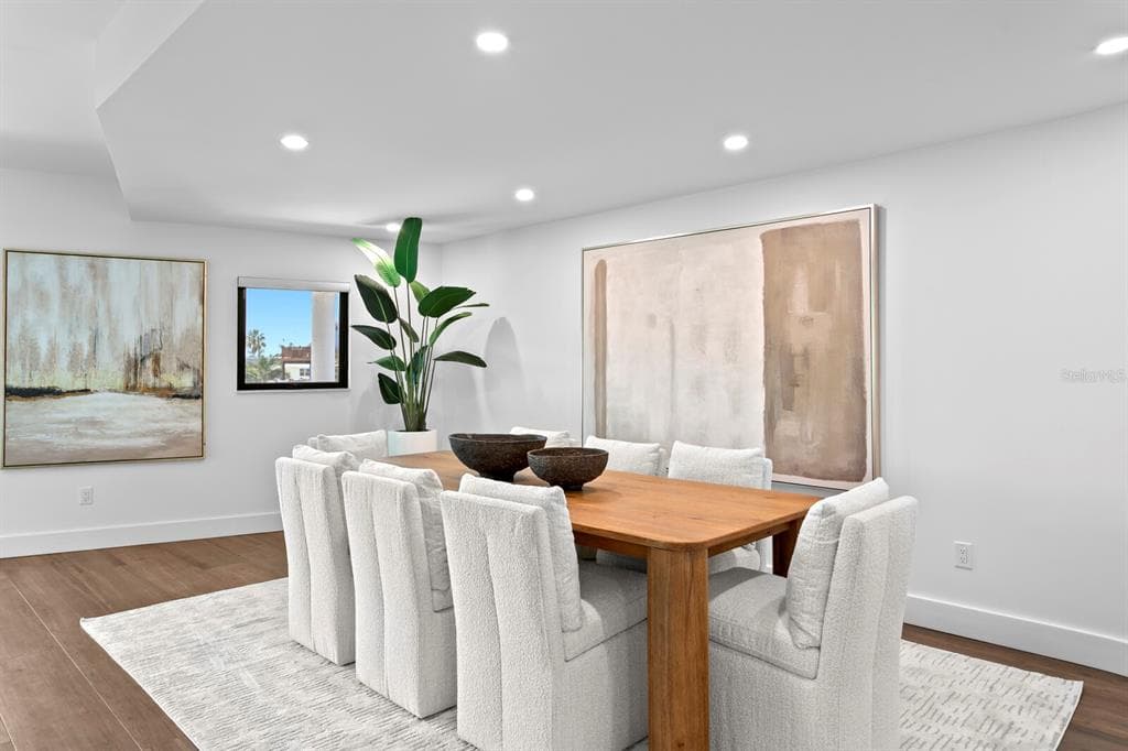 201 N HARBOR DRIVE photo 20