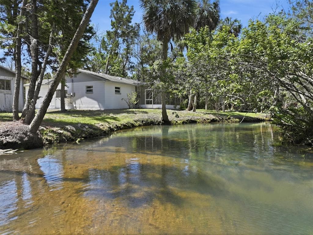 6244 COLONY CIRCLE photo 17