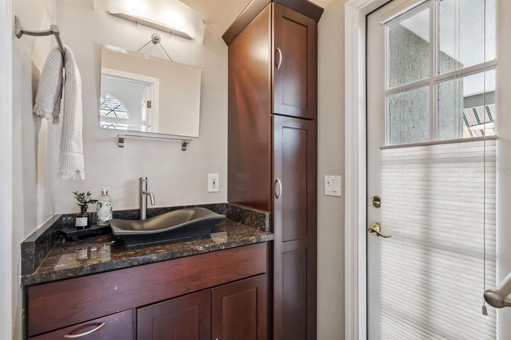 5626 BAY SIDE DRIVE photo 24