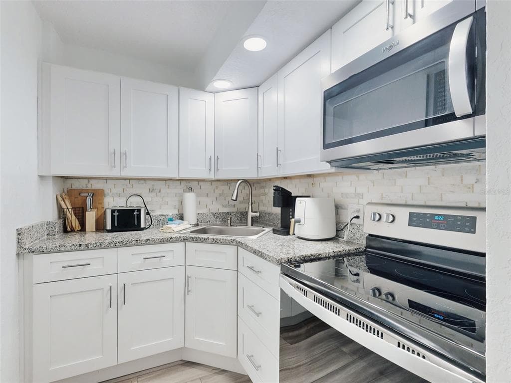 2301 S ATLANTIC AVENUE 431 photo 6