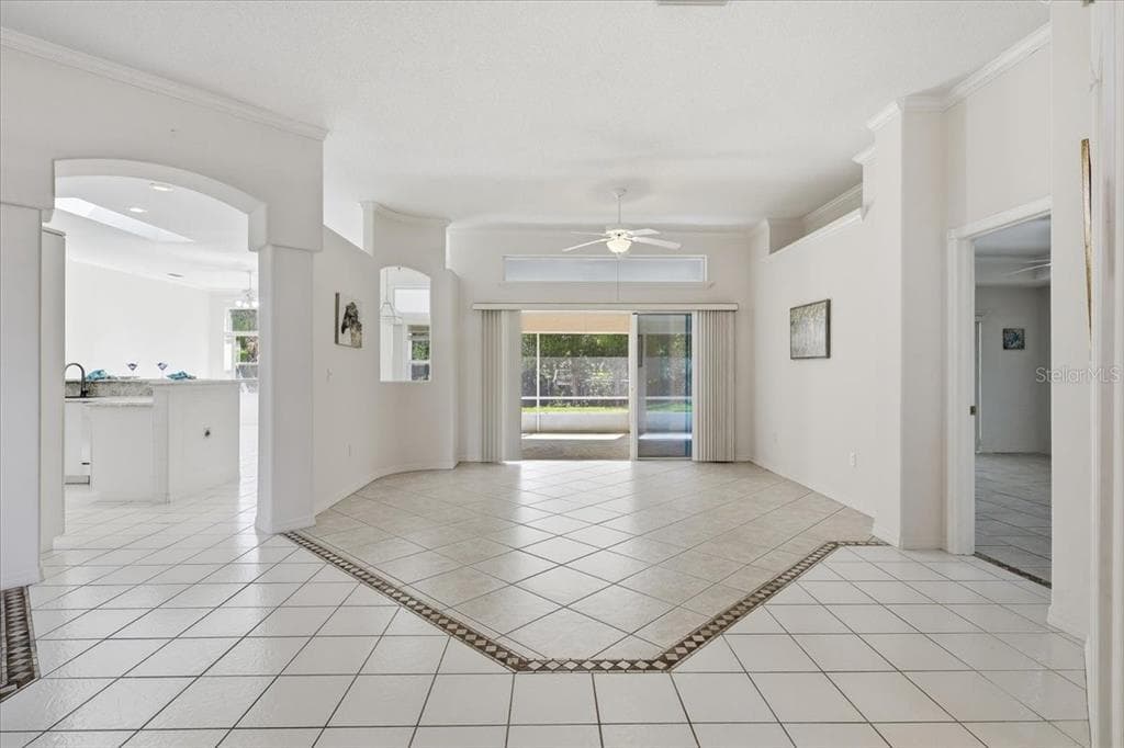122 BELLEAIRE DRIVE photo 16