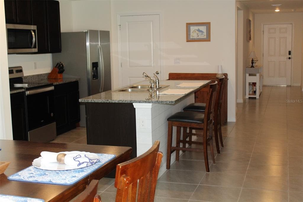 810 WILL SCARLETT AVENUE photo 17