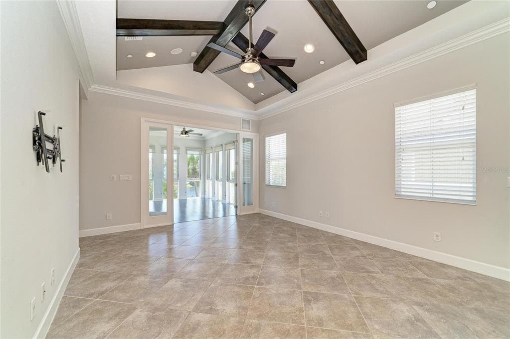 340 SAPPHIRE LAKE DRIVE 201 photo 20