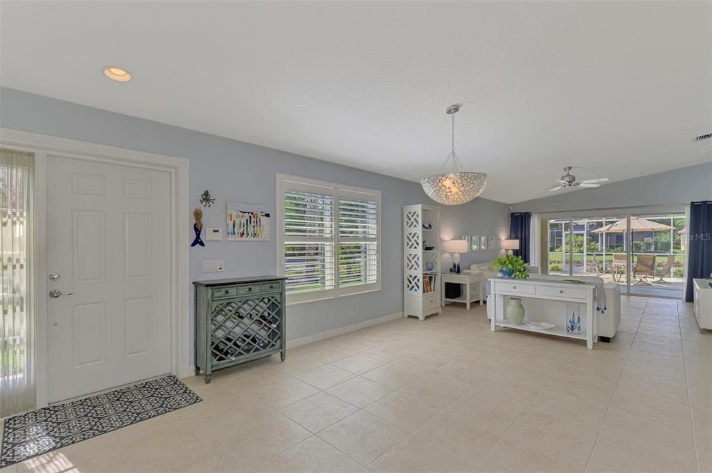 6099 BENEVENTO DRIVE photo 8
