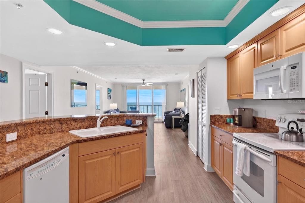 3315 S ATLANTIC AVENUE 1406 photo 18