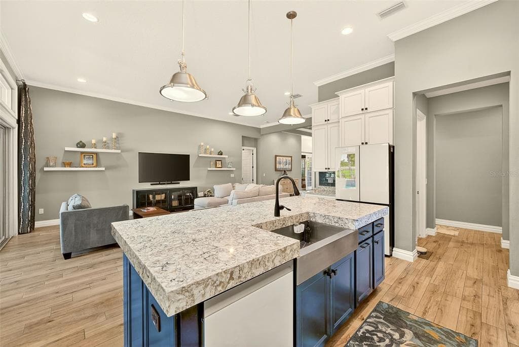 6951 CRESTPOINT DRIVE photo 19