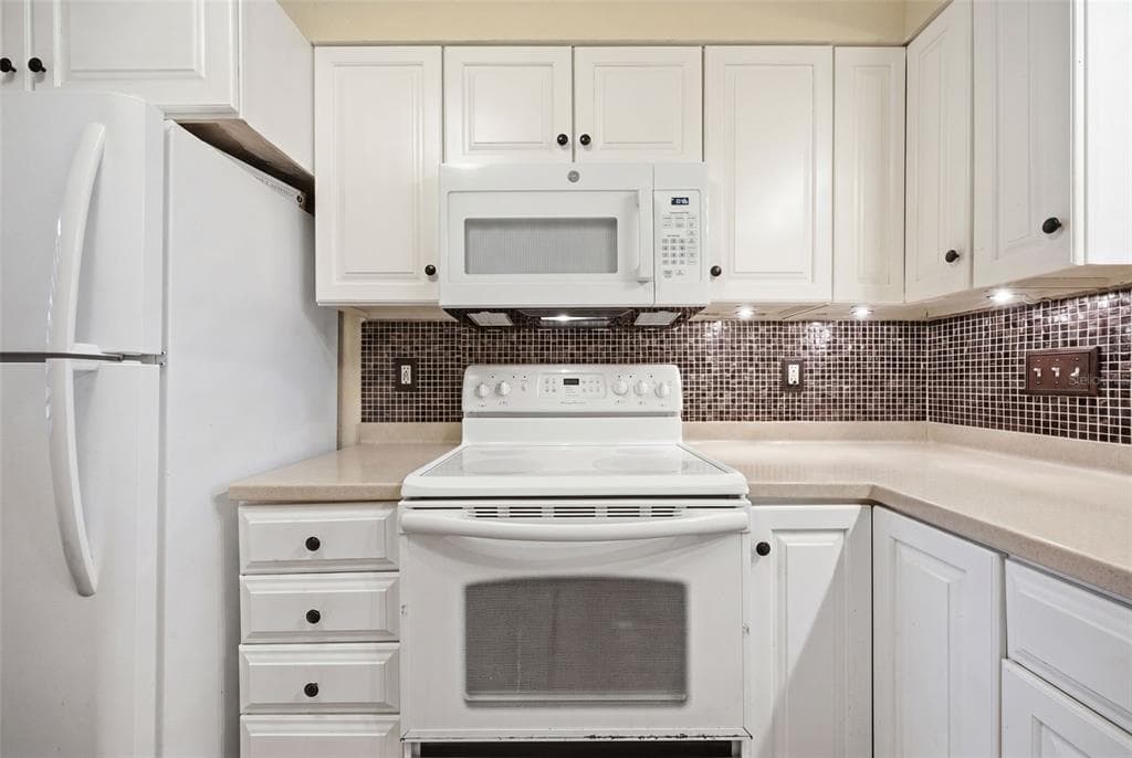 1802 MARINER DRIVE E 25 photo 7