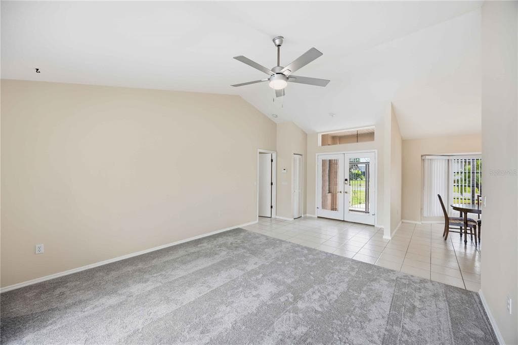 63 CLUBHOUSE ROAD photo 4