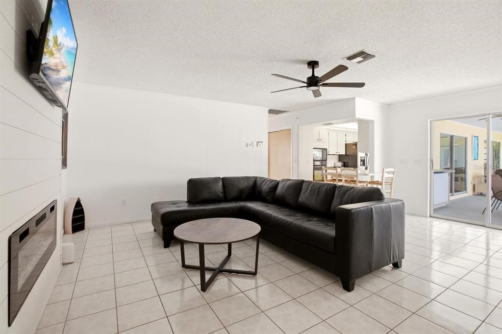 747 BAL HARBOR BOULEVARD photo 17