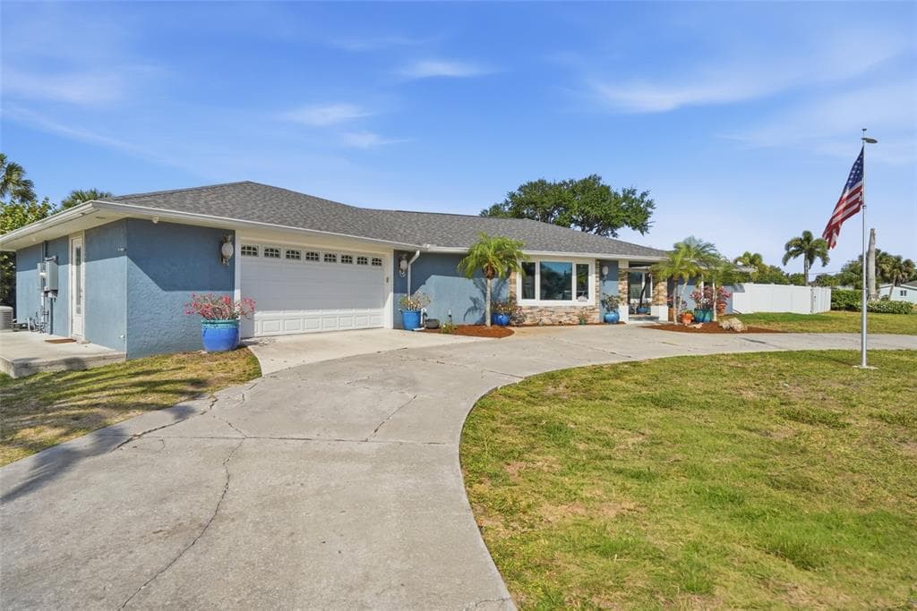 314 S SHORE DRIVE photo 17