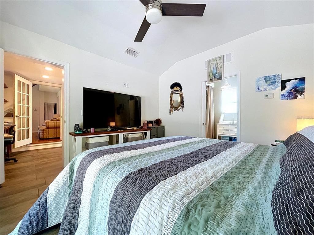 10824 PALMETTO STREET photo 21