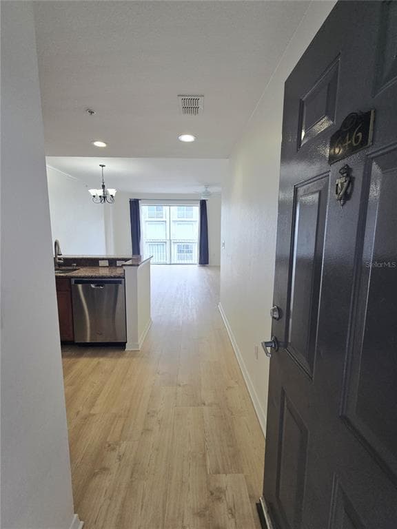 700 S HARBOUR ISLAND BOULEVARD 646 photo 6