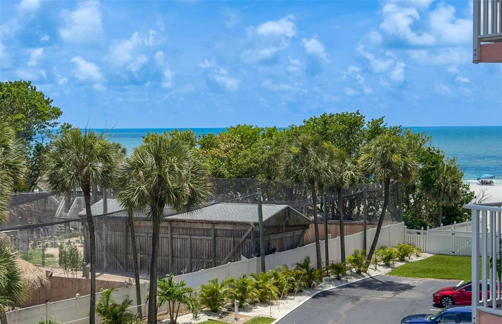 18400 GULF BOULEVARD 1301 photo 24