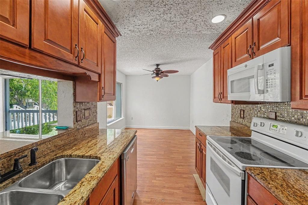 4105 38TH AVENUE S 75F photo 11