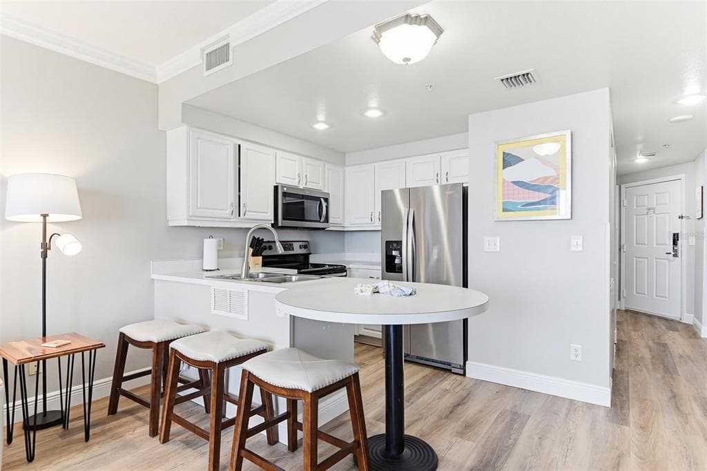 300 N ATLANTIC AVENUE 1505 photo 13