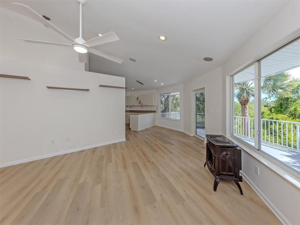 11883 DE LEON DRIVE photo 9