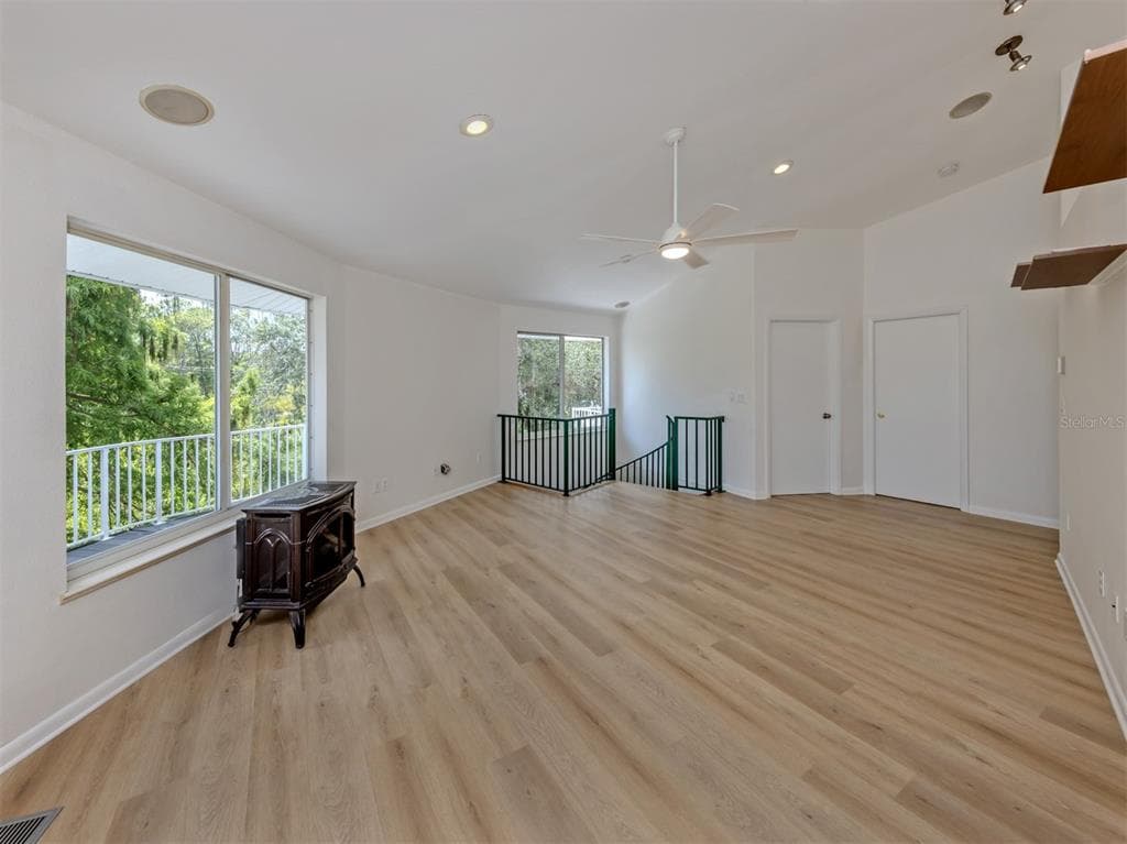 11883 DE LEON DRIVE photo 8