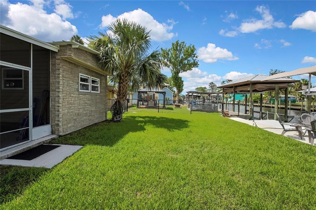 2630 N COMANCHE POINT photo 17
