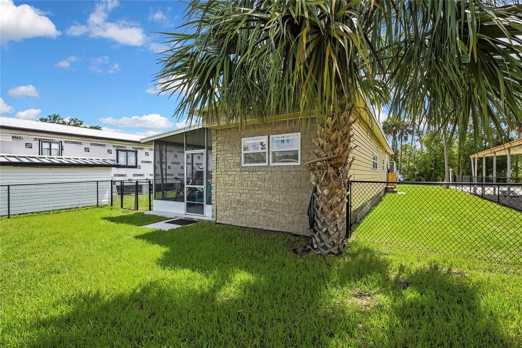 2630 N COMANCHE POINT photo 18