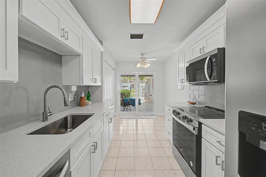 144 BOCA CIEGA POINT BOULEVARD N photo 13