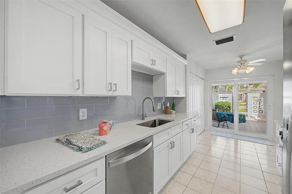 144 BOCA CIEGA POINT BOULEVARD N photo 5